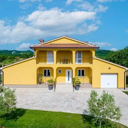 Villa Cosy In